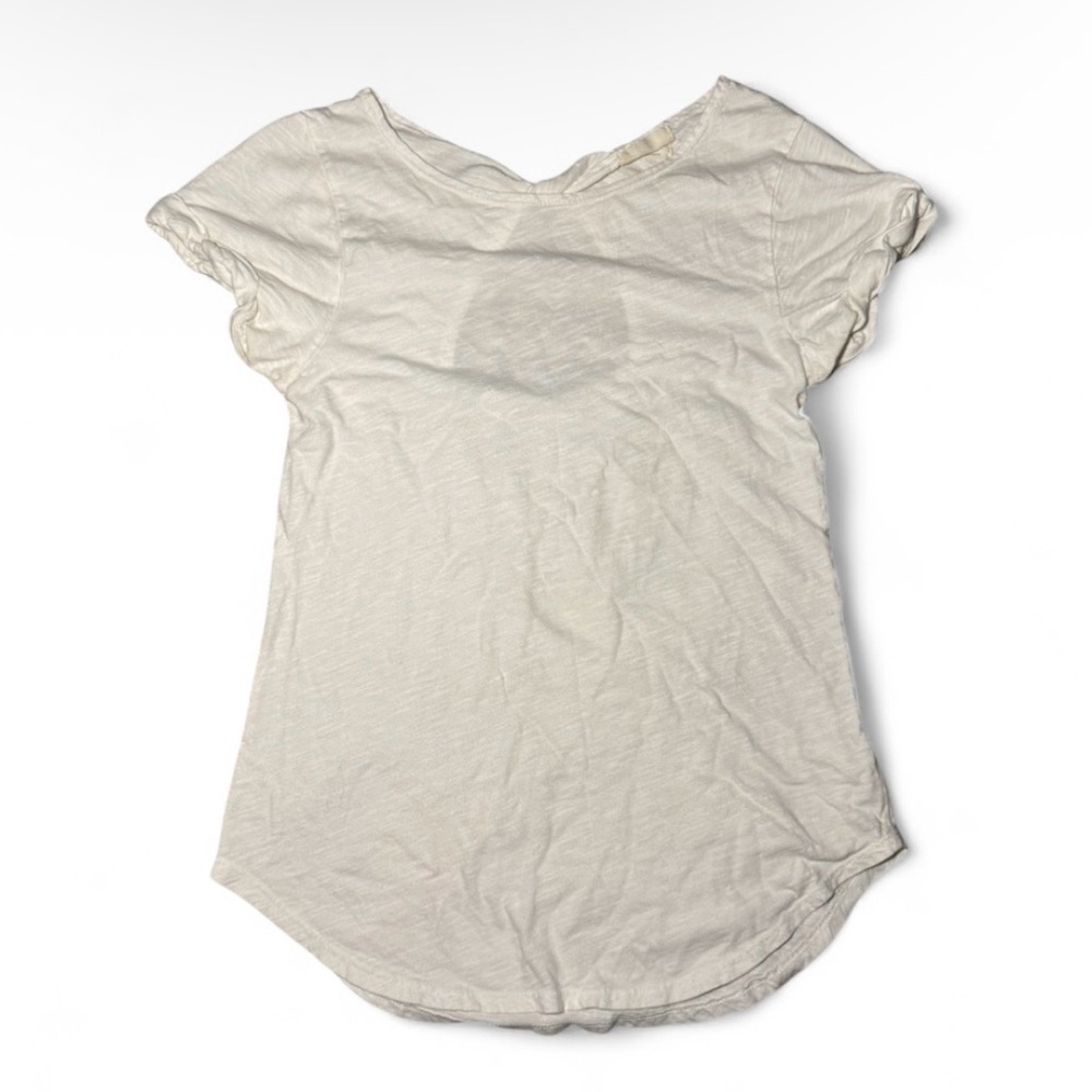 Anthropologie T.LA white short sleeve basic shirt and a keyhole back Size XS🤍